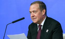 Rusya güvenlik yetkilisi Medvedev: "Küresel bir çatışmayla ilgilenmiyoruz"