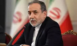 İran: ABD'nin vurduğu nükleer tesislerde patlamayan bombalar var