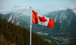 Kanada'da bir okul ve evde silahlı saldırı: 10 ölü