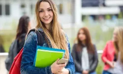 Yükseköğretimde kadın öğrencilerin oranı yüzde 53,2'ye ulaştı