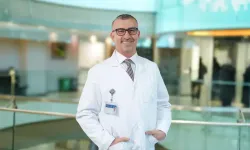 'Fıtık tedavisinde robotik cerrahi büyük avantaj sağlıyor’