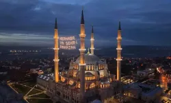 Bakan Ersoy: Restorasyonlarını tamamladığımız camilerimizi Ramazan'da ibadete açıyoruz