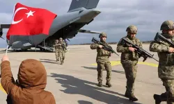 Almanya'da tatbikata katılan Mehmetçiklere duygulu karşılama