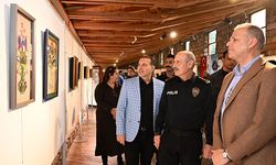 AÜ'de endemik bitki sergisi