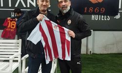 Arda Turan taraftarları sevindirdi