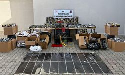 Mersin'de on binlerce doldurulmuş sigara ele geçirildi