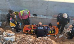 3 metreden düşüp yaralanan inşaat işçisini ekipler kurtardı