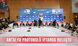 Antalya protokolü ve oda başkanları iftarda buluştu