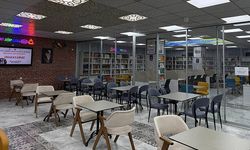 Korkuteli'de Kitap Kahve hizmet vermeye başladı