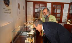 Mikro Minyatür sanatı sergide