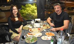 Sanatçıların The Kanat buluşması