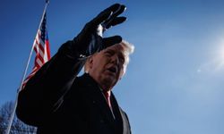 Trump: "İran’da rejim değişikliği en iyi senaryo gibi görünüyor"