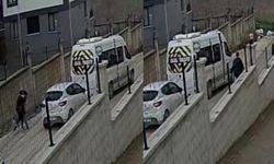 Kaza yapan sürücülerin kavgası kameralara yansıdı