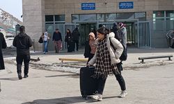 Savaş sonrası İranlılar ülkelerine dönüyor