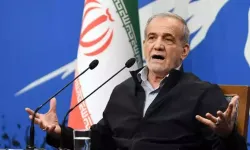 Pezeşkiyan: Hamaney'in intikamını almayı görev ve meşru bir hak olarak görüyoruz