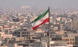 İran Devrim Muhafızları: Netanyahu'nun ofisi Hayber füzeleriyle hedef alındı