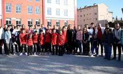 Katar’da mahsur kalan Türk sporcular Kuşadası'na geldi