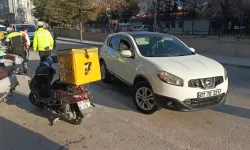 Ciple çarpışan motosikletli yaralandı