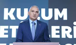 Bakan Ersoy, kurum yöneticileriyle iftarda bir araya geldi