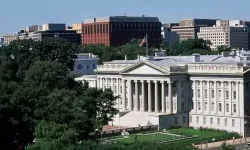 ABD'den İran petrolünün satışına geçici izin