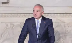 Bakan Ersoy: Yapay zeka destekli 'TraceArt' sistemiyle kültür varlıklarını küresel ölçekte izliyoruz