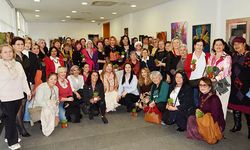 'Dünya Kadınlar Günü'nde 72 kadın sanatçı eseri