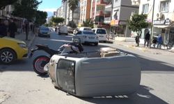 Kepez'de motosikletler çarpıştı