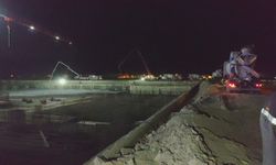 Betonu kontrol etmek isterken 7 metreden düştü