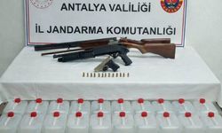 Antalya’da 160 litre etil alkol, tabanca ve pompalı tüfek ele geçirildi