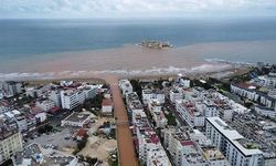 Kızkalesi kahverengiye büründü