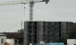Mersin Tarsus'ta TOKİ konutları yükseliyor