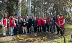 Tarım Lisesi öğrencilerinden özel eğitim okuluna çiçekli destek