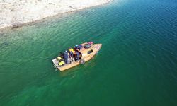 Atatürk Baraj Gölü'ne düşen füze parçaları aranıyor