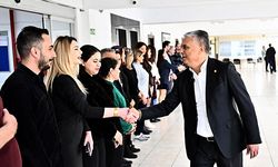 Başkan Uysal çalışanlarla bayramlaşma töreninde bir araya geldi