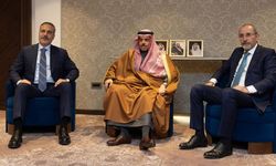 Dışişleri Bakanı Fidan, Katarlı ve Ürdünlü mevkidaşları ile bir araya geldi