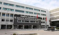 Antalya Büyükşehir Belediyesi'nde iki daire başkanlığı kaldırıldı