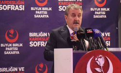 Destici: Trump da Netanyahu da yargılanmalıdır