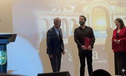 KGK üyesi gazeteciye Abhazya’dan ödül