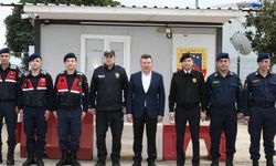 Kaymakam Şahin, güvenlik güçleri ve vatandaşlarla bayramlaştı