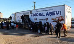 Antalya'da ramazan ayında sıcak yemek ikramı