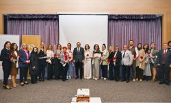 Vali Şahin 8 Mart sergisine katıldı