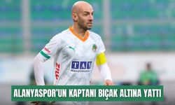 Alanyaspor kaptanı Efecan Karaca bıçak altına yattı