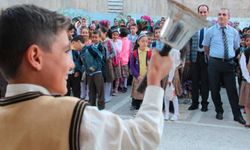 Ara tatiller kalkıyor mu? Milli Eğitim Bakanı Tekin duyurdu!