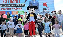 Antalya'da 23 Nisan coşkusu göklere yükseliyor