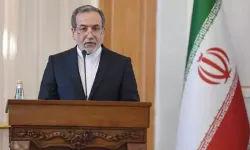 Arakçi: Sivil altyapıyı hedef almak İranlıları teslim etmeyecek