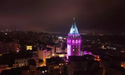 Galata Kulesi farkındalık için mor renge büründü