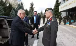 Bakan Güler, Kara Kuvvetler Komutanlığı'nda değerlendirme toplantısına başkanlık etti