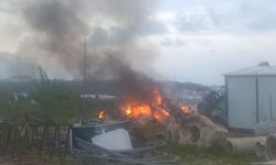 İnşaat şantiyesinde konteyner yangını