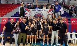 U14 Kızlar Türkiye Şampiyonası'nda ikinci oldu