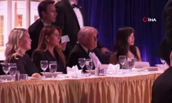 Donald Trump, katıldığı programda silah seslerinin duyulması üzerine salondan tahliye edildi